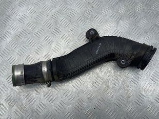 Патрубок интеркулера 1K0145840R Volkswagen Tiguan