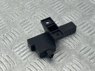Антенна бесключевого доступа (KESSY) 8K0907247 Audi A6 Audi A4, Audi A4 Allroad, Audi A5, Audi A6, Audi A7, Audi A8, Audi Q5, Audi RS5, Audi RS7, Audi S4, Audi S5, Audi S6, Audi S7, Audi S8, Audi SQ5