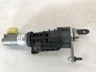 Привідний блок кришки багажника 4M0827851A Audi Q7