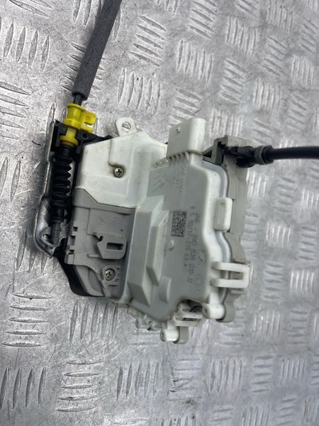 Замок дверей 8X0839015D Audi Q5