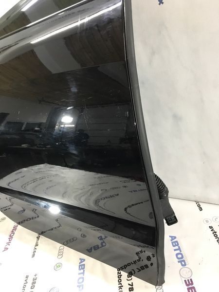 Двері 4G8833052A Audi A7