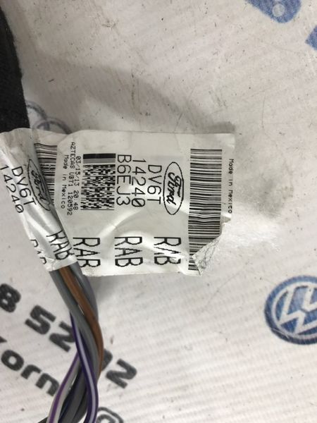 Проводка дверей Ford Escape