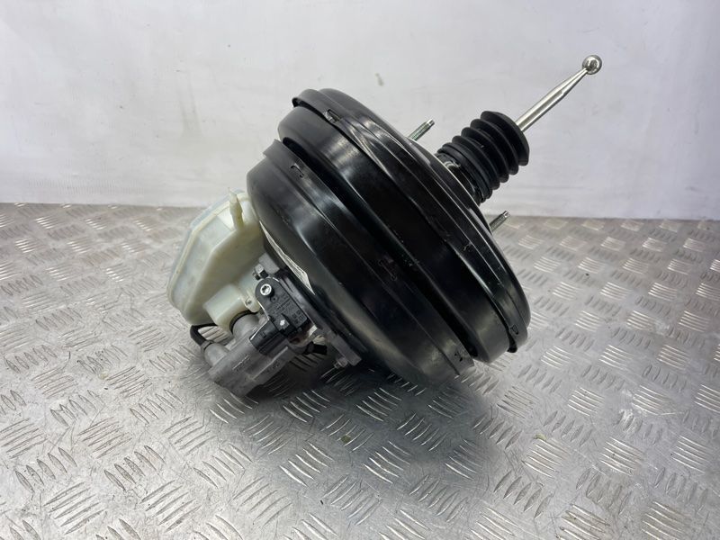 Вакуумный усилитель тормозов 7P5612105C Volkswagen Touareg