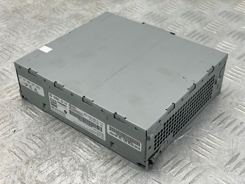 Блок радіо 4G0035082G Audi Q5 Audi A4, Audi A6, Audi A7, Audi Q3, Audi RS5, Audi RS7, Audi S4, Audi S6, Audi S7, Volkswagen Touareg