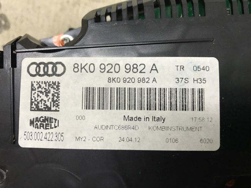 Комбінація приладів 8K0920982A Audi A4