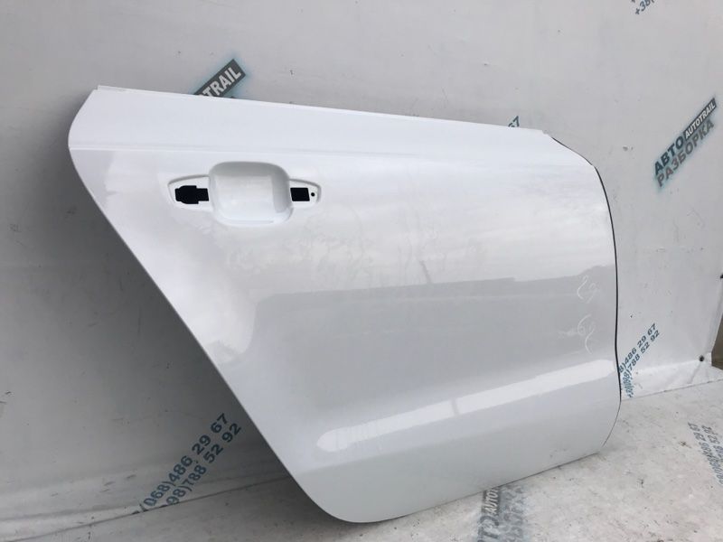 Двері 4G8833052A Audi A7