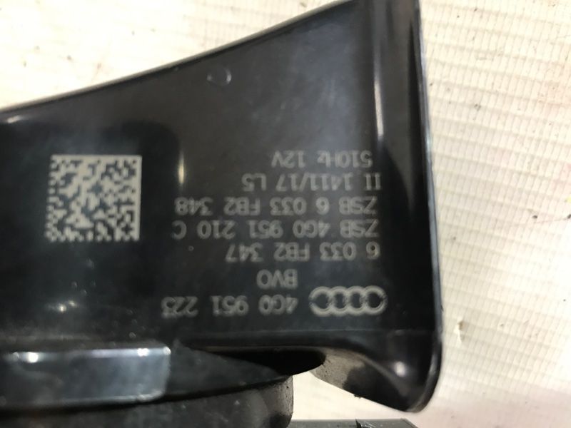 Звуковий сигнал високий 4G0951223 Audi A6