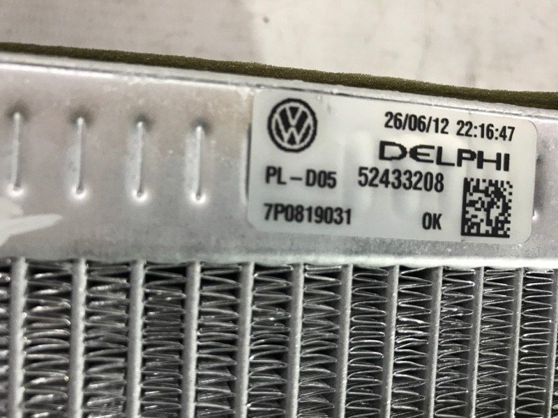 Радіатор пічки 7P0819031 Volkswagen Touareg