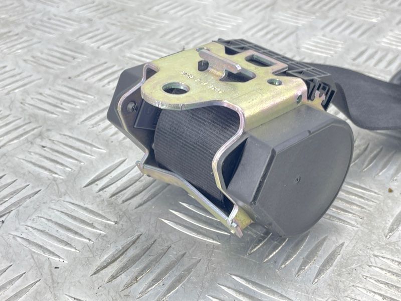 Ремінь безпеки сидіння 3-го ряду 4L0857811BV04 Audi Q7