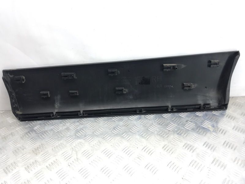 Накладка дверей 4L0853970 Audi Q7