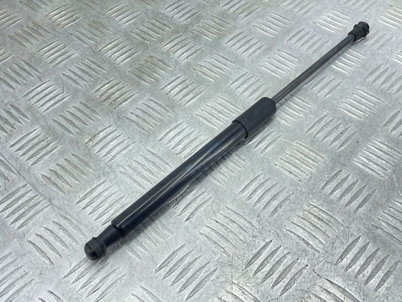 Газовый упор капота / Амортизатор 8W0823359B Audi A4