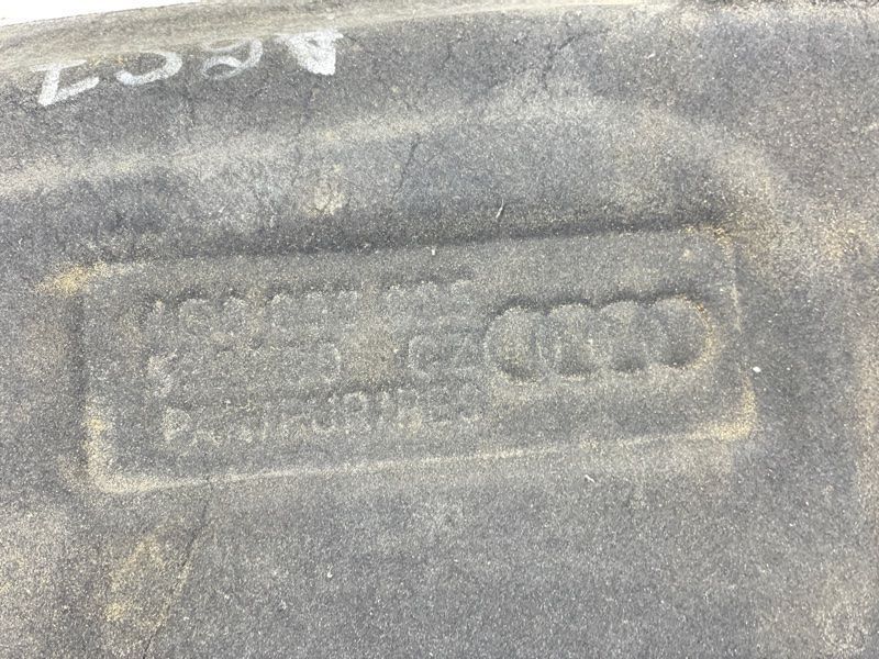 Шумоизоляция капота 4G0863825 Audi A6