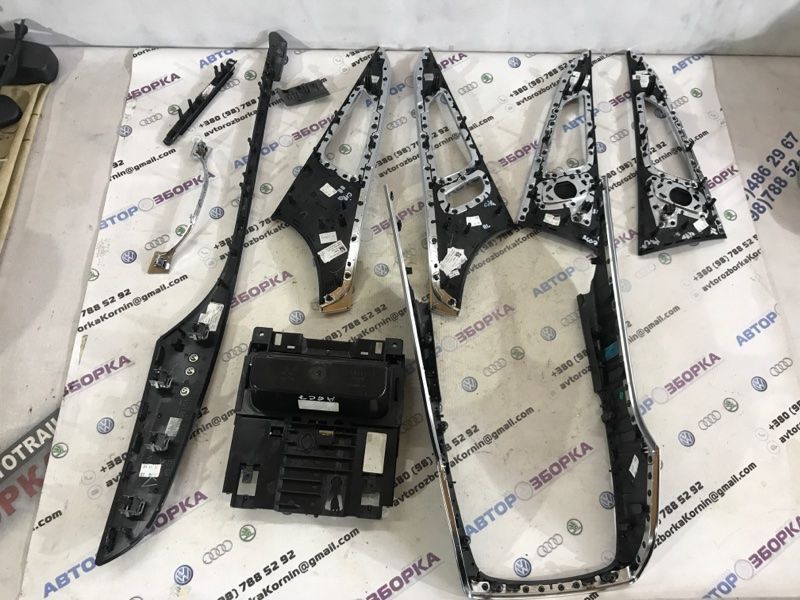 Декор салона (дерево), комплект декоративных накладок 4G0864131 Audi A6