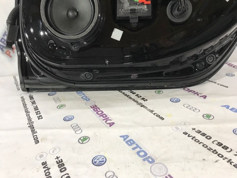 Двері 4G8833052A Audi A7