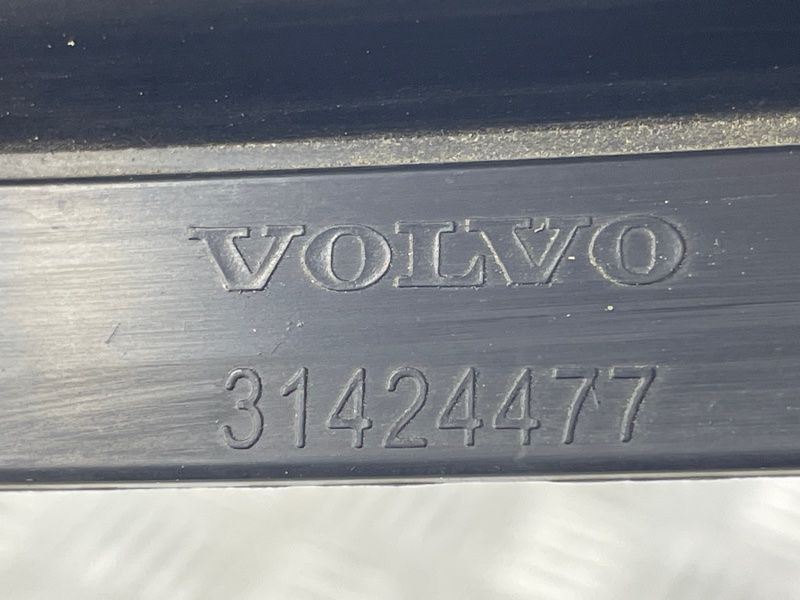 Накладка капоту 31424477 Volvo XC90 Volvo XC90