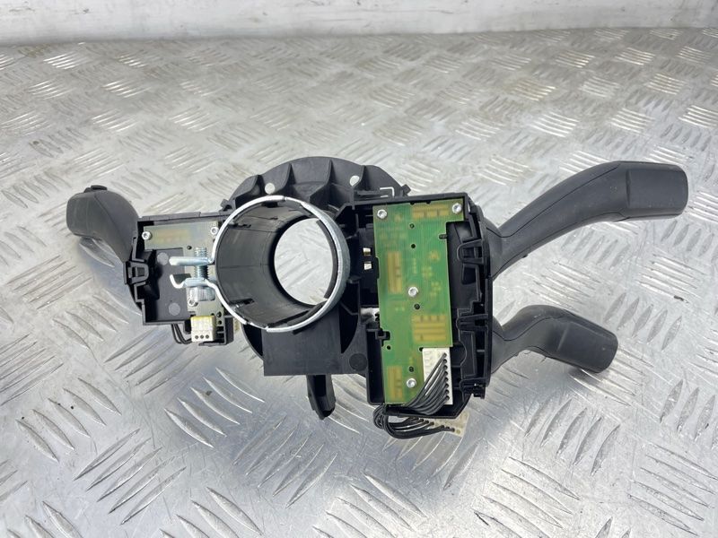 Блок підкермових перемикачів 7P6953502 Volkswagen Touareg