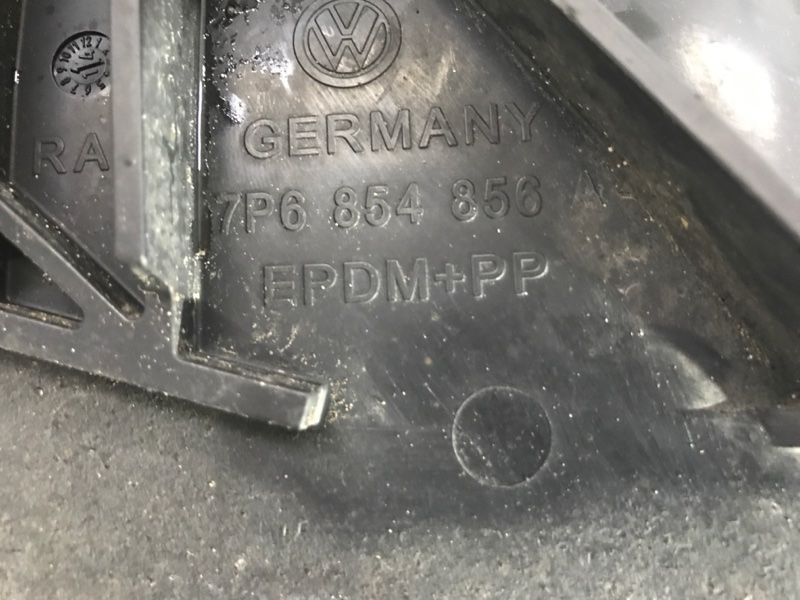 Бризковик 7P6854856 Volkswagen Touareg