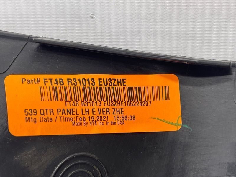 Обшивка багажника FT4BR31013E Ford Edge