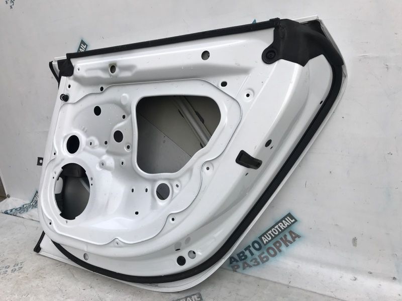 Двері 4G8833052A Audi A7