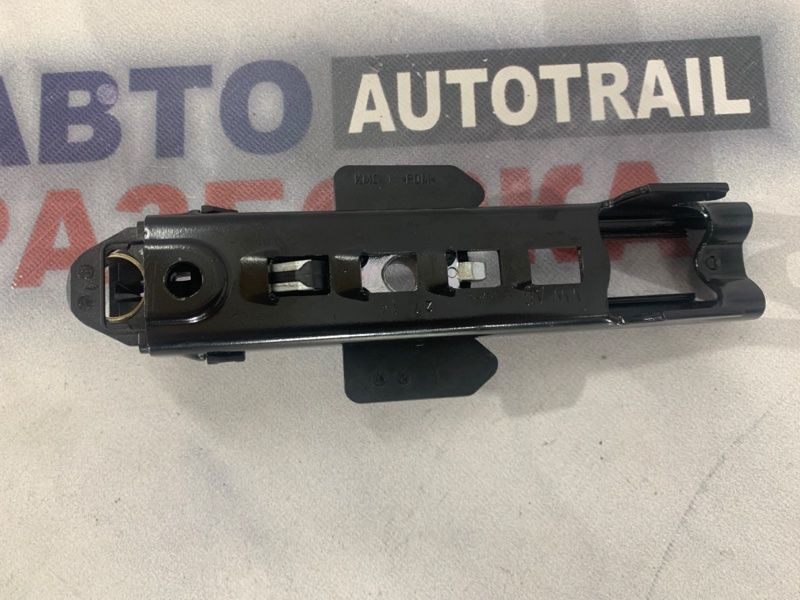 Кронштейн, кріплення рамка, тримач 8T8857833 Audi A7