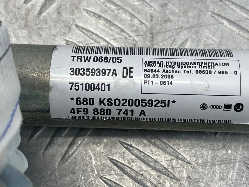 Шторка безпеки бічна / Airbag 4F9880741A Audi A6