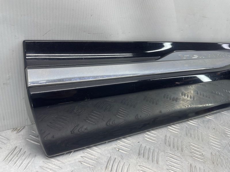 Накладка дверей 39846084 Volvo XC60