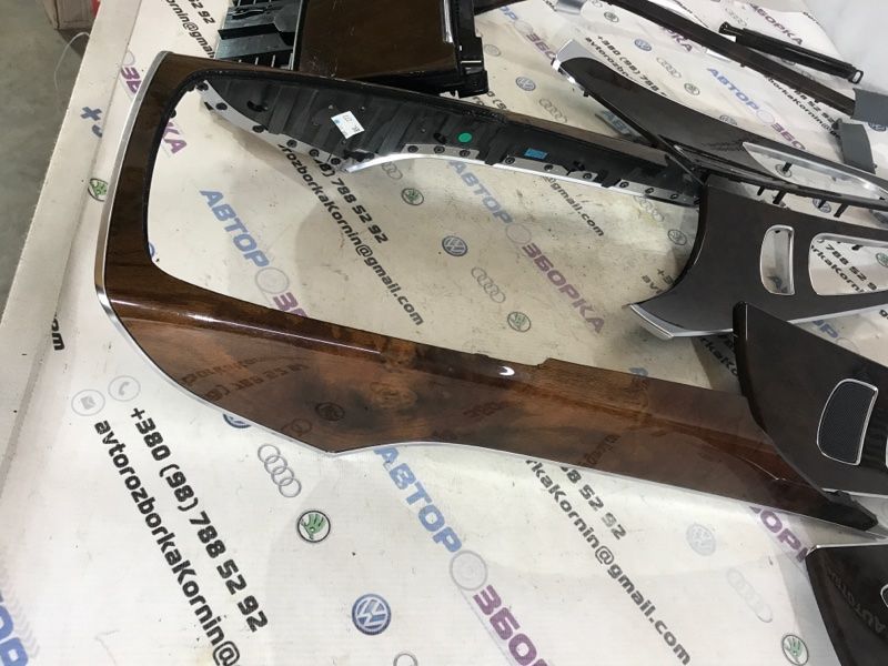 Декор салона (дерево), комплект декоративных накладок 4G0864131 Audi A6