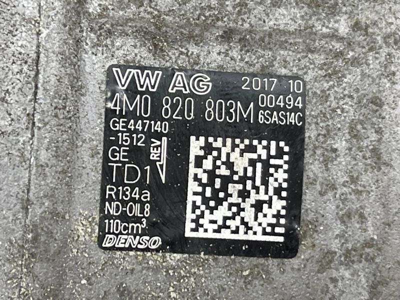 Компрессор кондиционера 4M0820803M Audi Q7 Audi A6, Audi A7, Audi Q7