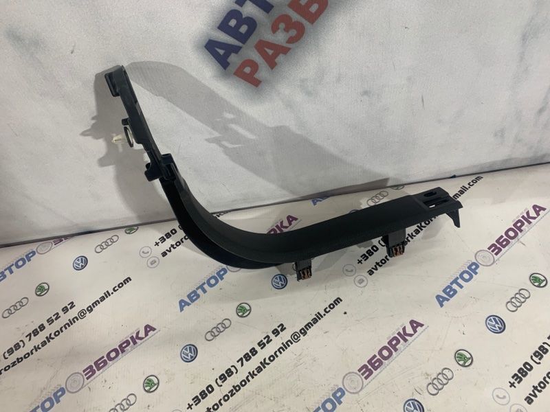 Накладка салона DS73F02348 Ford Fusion