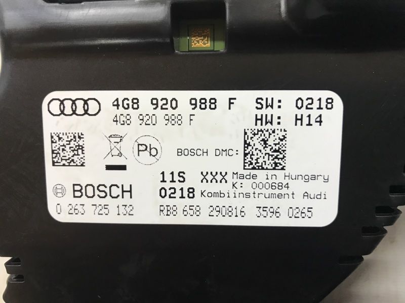Комбинация приборов / Спидометр 4G8920988F Audi A6