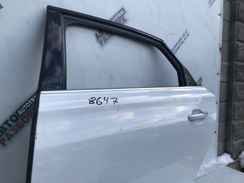 Двері 4H4833051D Audi A8