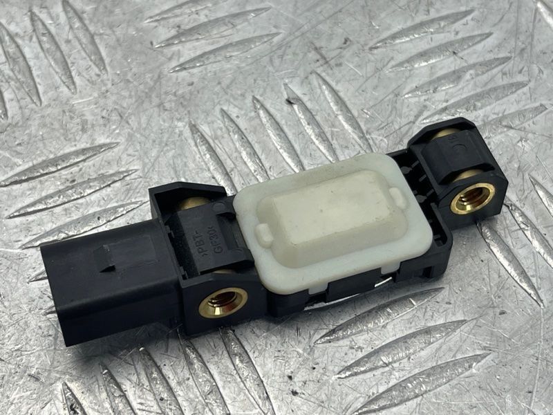 Датчик удара 7L0909606B Volkswagen Touareg