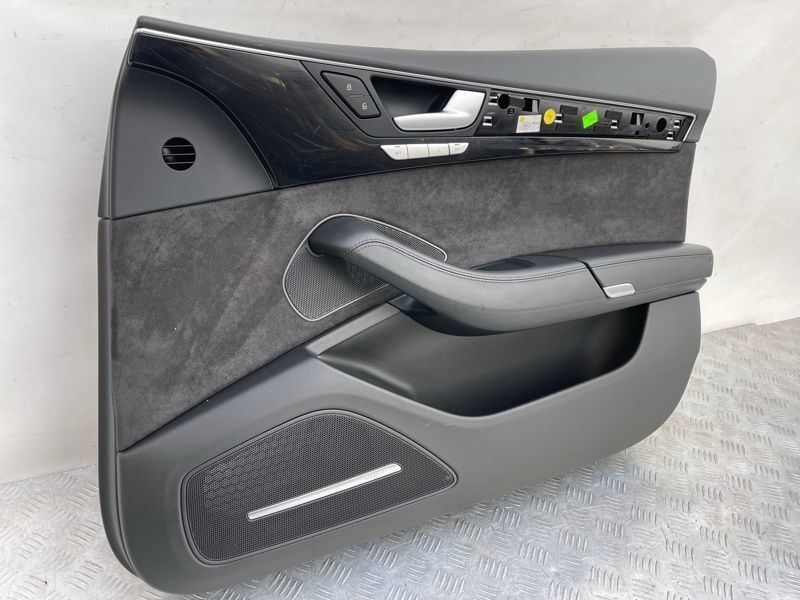 Обшивка дверей Audi A8