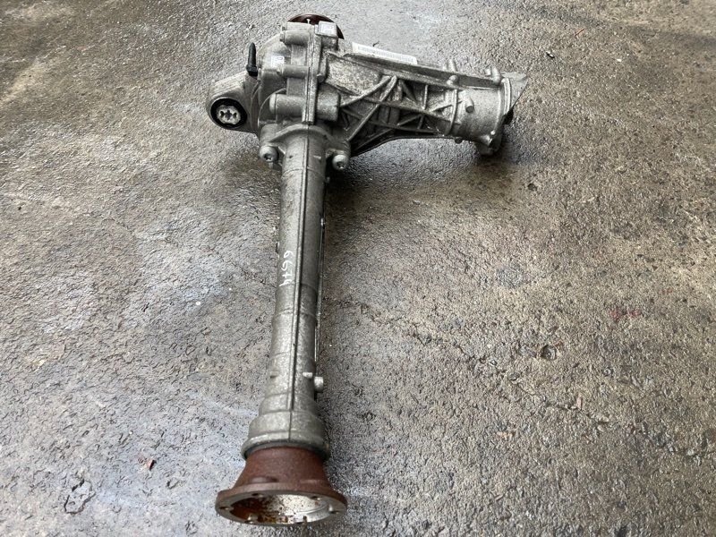 Редуктор переднего моста 0BM409505L Audi Q7
