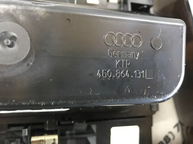 Декор салона (дерево), комплект декоративных накладок 4G0864131 Audi A6
