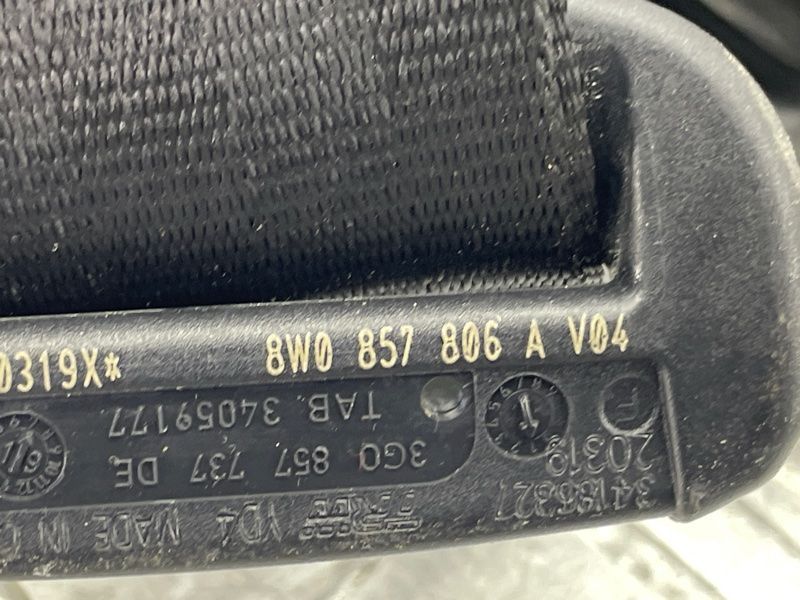 Ремінь безпеки сидіння 2-го ряду 8W0857806AV04 Audi A4