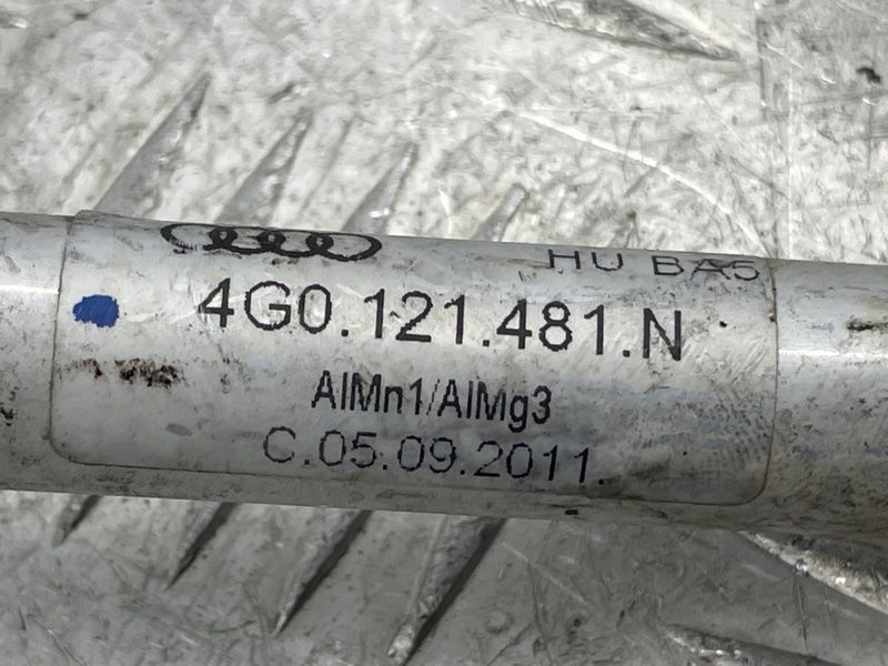 Трубопровод системы охлаждения 4G0121481N Audi A6