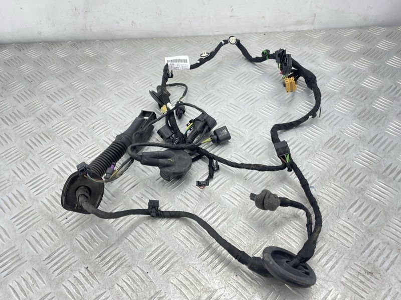 Проводка дверей 4H0971687CH Audi A8