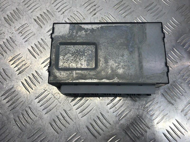 Блок керування пневмопідвіскою 4G0907553F Audi A6 Audi A6, Audi A7, Audi A8, Audi RS7, Audi S6, Audi S7, Audi S8