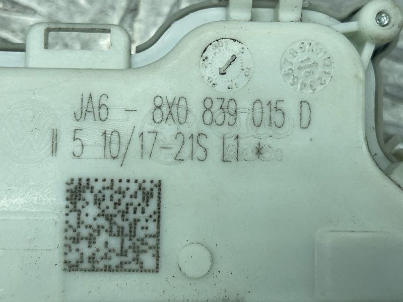 Замок дверей 8X0839015D Audi Q5