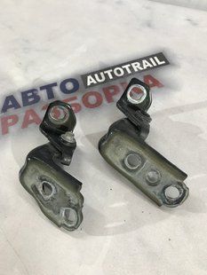 Петля двери Ford Fusion