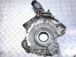 Крышка блока цилиндров 06E103171DD Audi A6