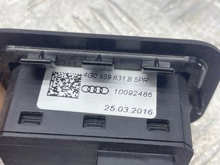 Кнопка открывания крышки багажника Audi A6