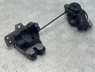 Замок крышки багажника 31440586 Volvo XC90