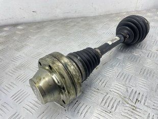 Полуось 7P0407271C Audi Q7