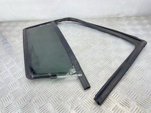 Стекло двери / Форточка 8A8Z7425766A Ford Flex