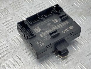 Блок керування дверей 4G8959793J Audi A6
