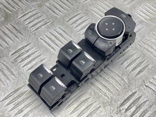 Блок кнопок стеклоподъемников двери LJ6T14540BCW Ford Escape