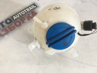 Расширительный бачок 5C0121407A Volkswagen Tiguan