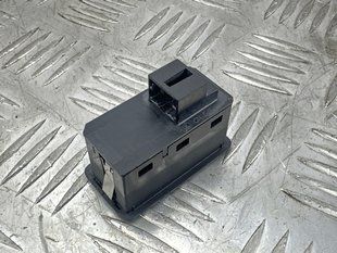 Кнопка Audi A6